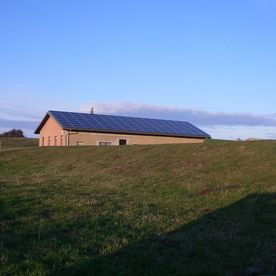 Solaranlagen auf Hallendächern